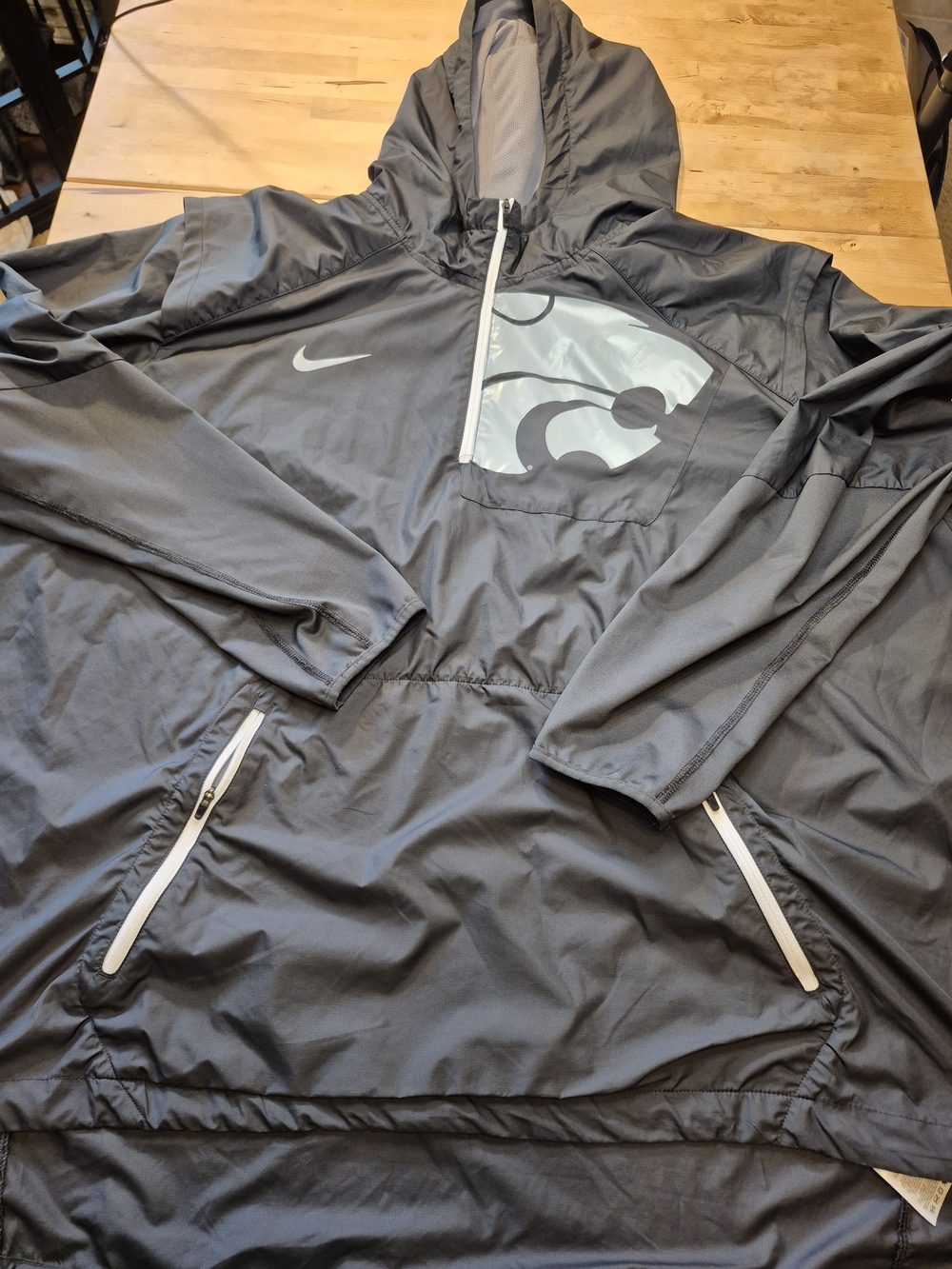 Nike Men’s Gray Hooded Windbreaker Jacket